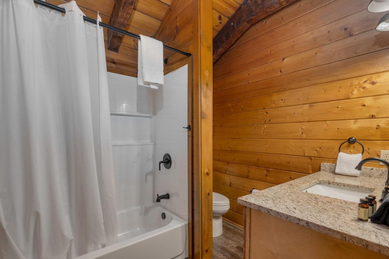 The Dudley Cabins By Avantstay Sevierville Buitenkant foto