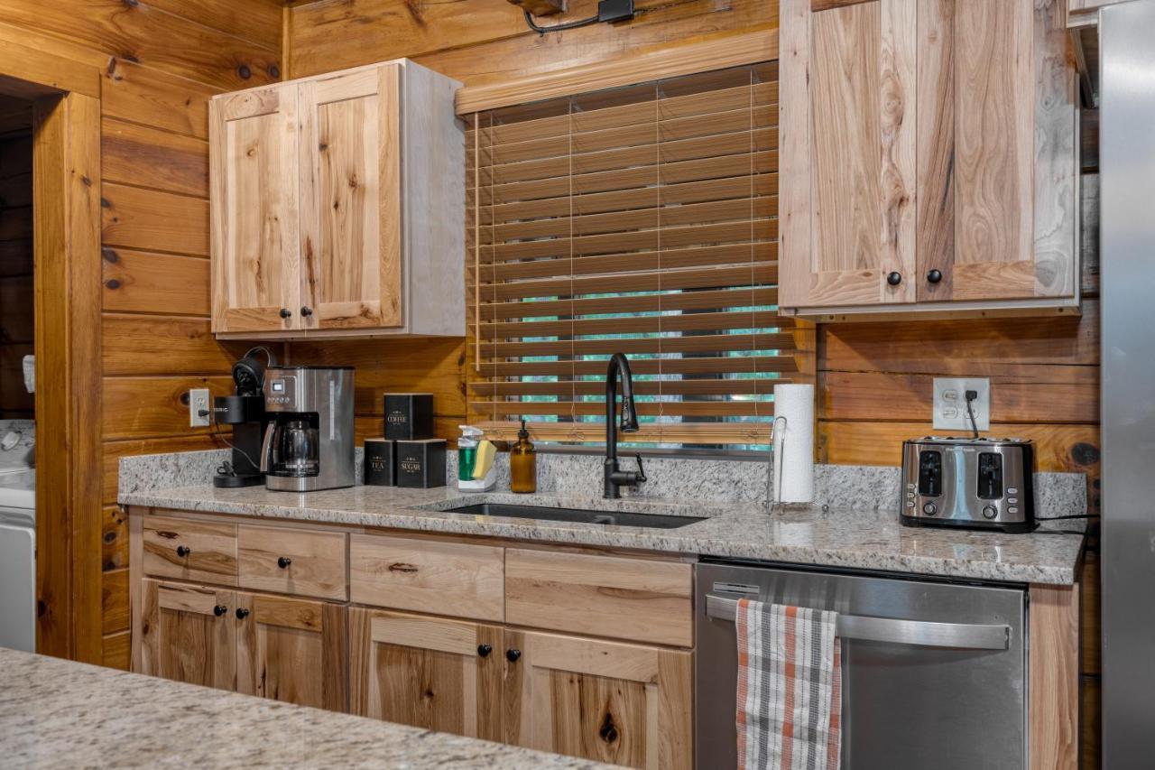 The Dudley Cabins By Avantstay Sevierville Buitenkant foto