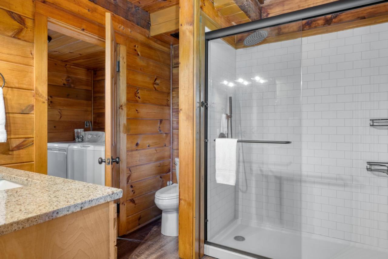 The Dudley Cabins By Avantstay Sevierville Buitenkant foto