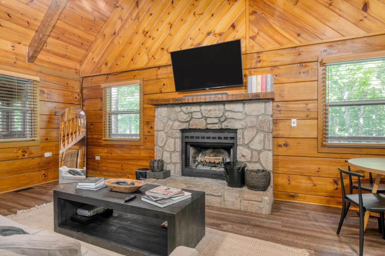 The Dudley Cabins By Avantstay Sevierville Buitenkant foto