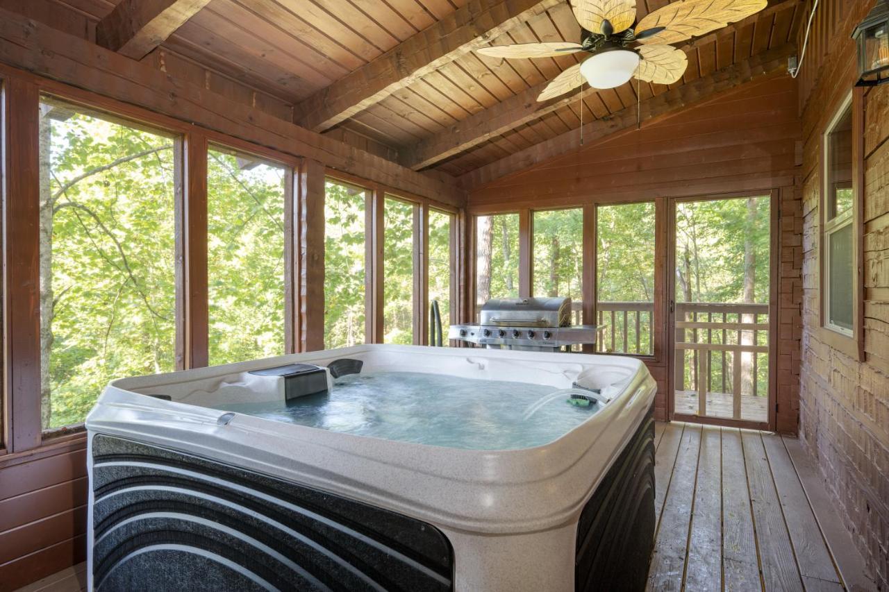 The Dudley Cabins By Avantstay Sevierville Buitenkant foto